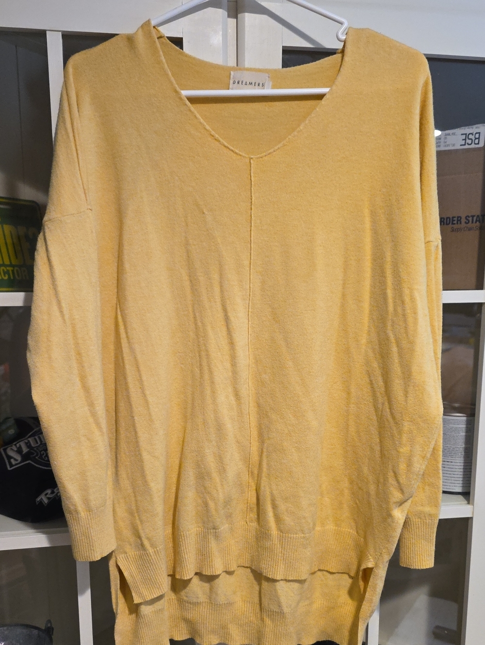 Dreamers Sweater In Yellow